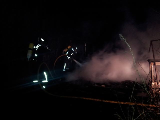 Los Bomberos del Consorcio 112 del Parque de Tarancón sofocaron el incendio