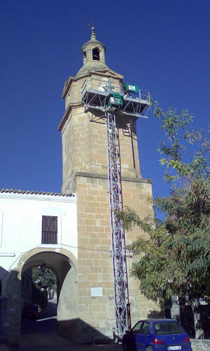 Colocación del sillar que faltaba