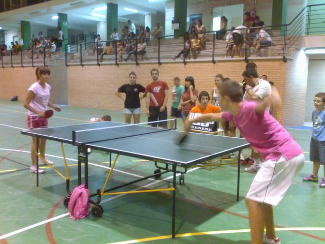 Voleibol y Tenis de Mesa en Huete