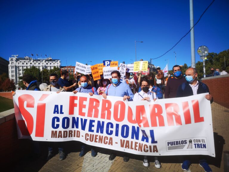 mani_madrid_tren (19)