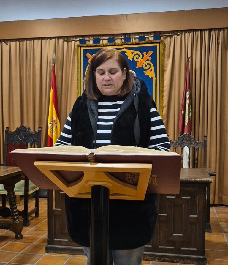 2025-constitución-española