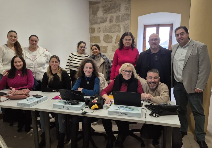 2025-curso-informatica-mujeres